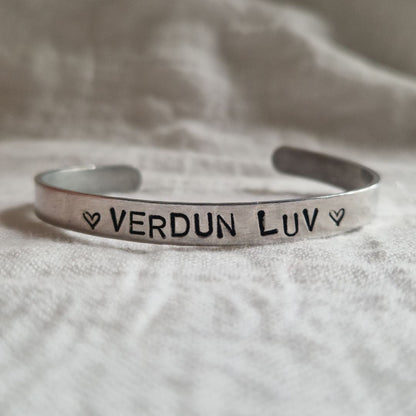 VERDUN LUV – Jonc en aluminium personnalisable gravé à la main avec le quartier de ton choix